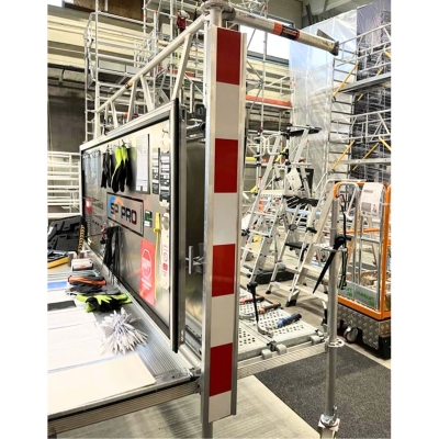 Varningskylt för byggställning