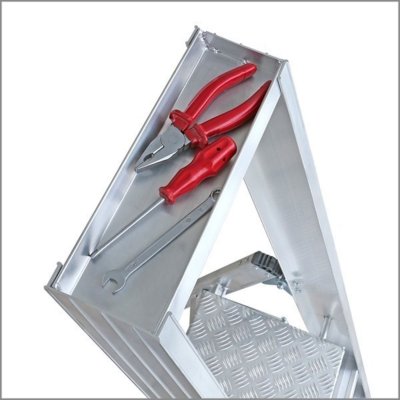 Trappstege närbild uppifrån