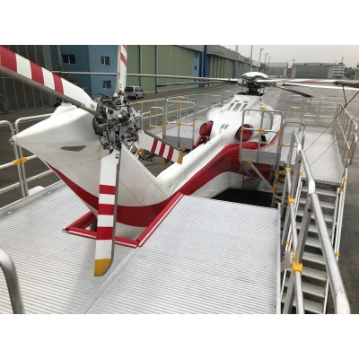 Arbetsplattform Helikopter
