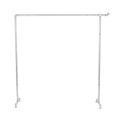 Klädställning i galvat gjord i metall för kläder