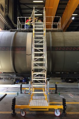 Plattformstrappa Justerbar 2-2,5m