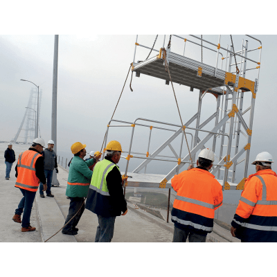 Arbetsplattform för brokonstruktion